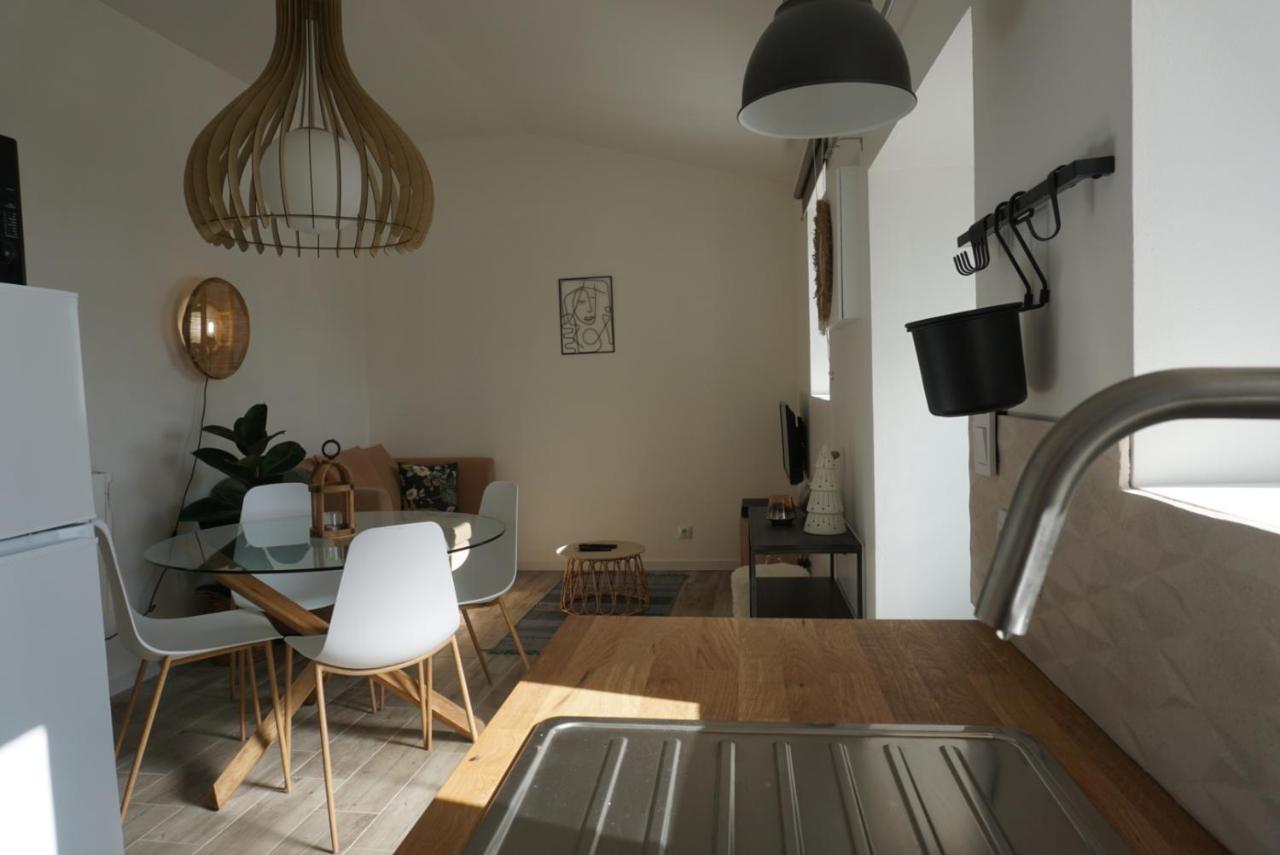 Casinha Querida - Pêra, maison entière proche de la mer Extérieur photo